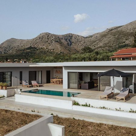 Villa Pelagia Palairos ภายนอก รูปภาพ
